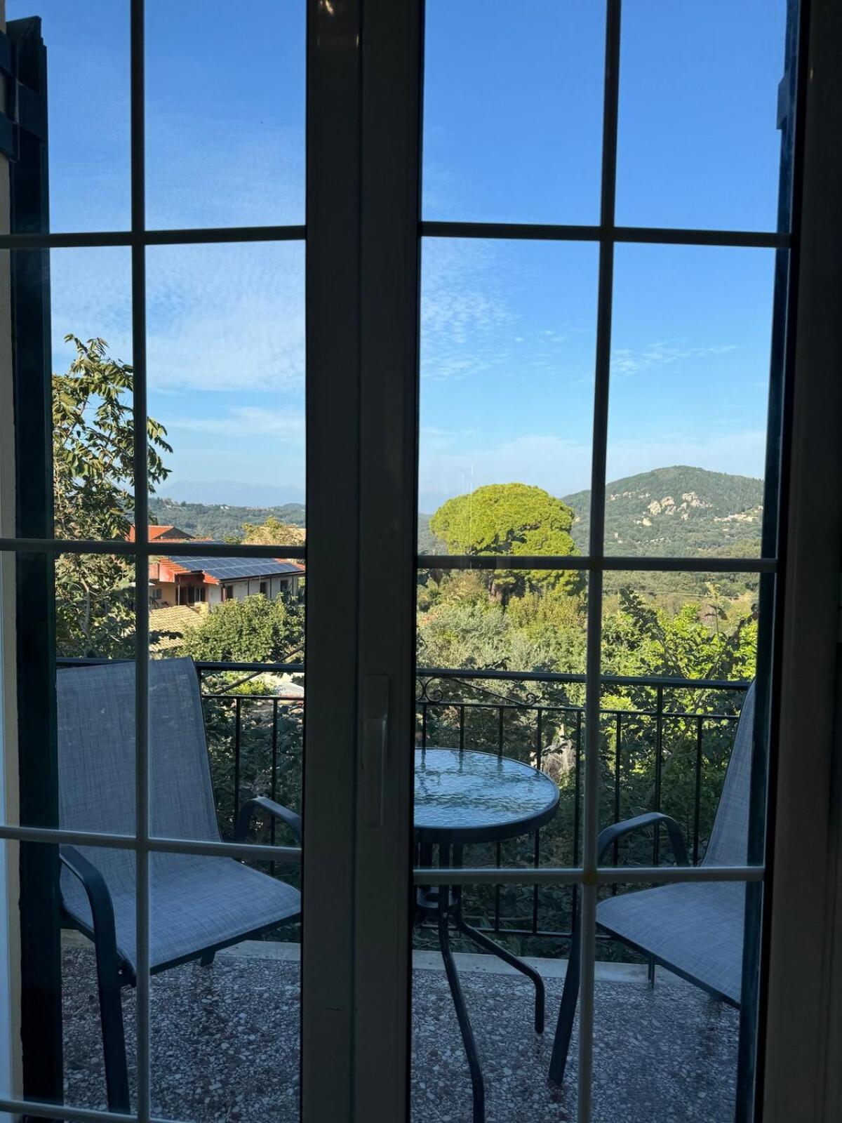 Apartment Sofia's Bella Vista Pagoi Agios Georgios Pagon